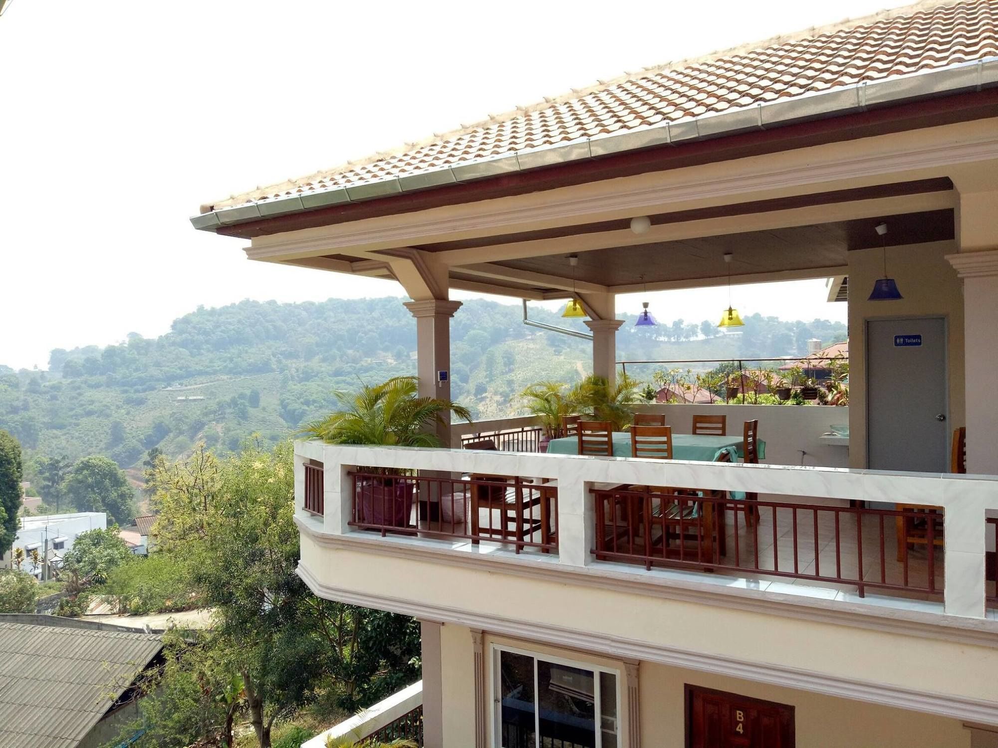 Happy House At Maesalong Hotel Chiang Rai Ngoại thất bức ảnh