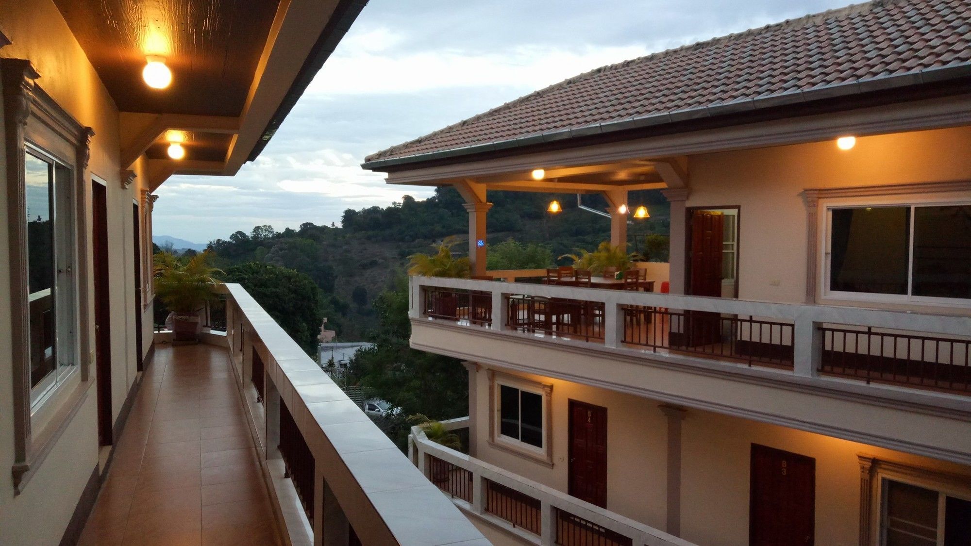 Happy House At Maesalong Hotel Chiang Rai Ngoại thất bức ảnh
